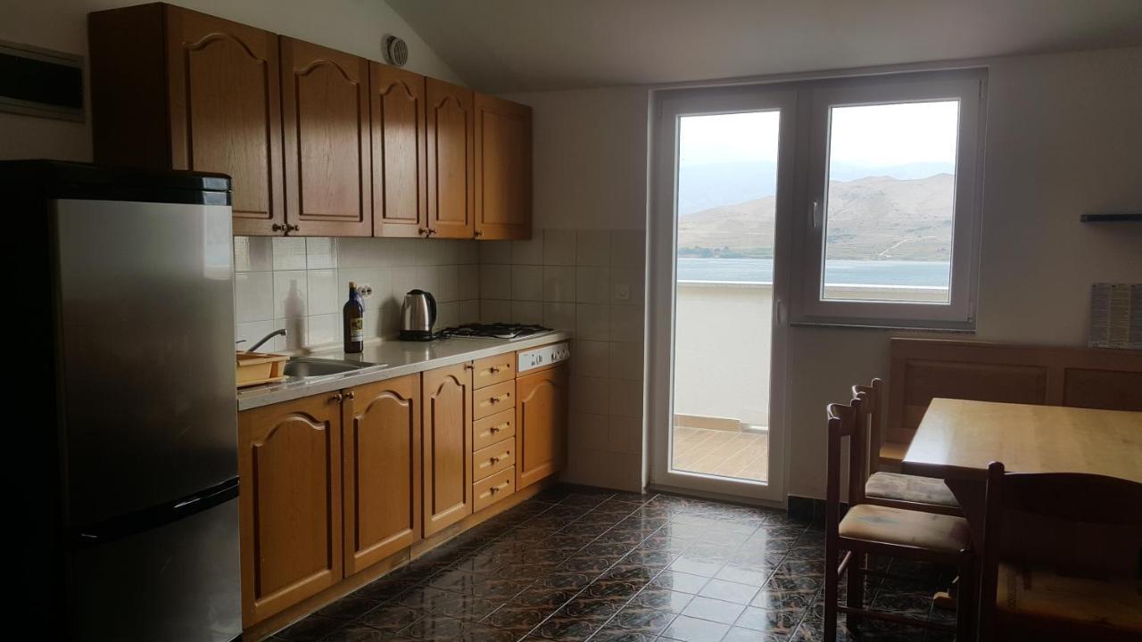 Anton Apartment